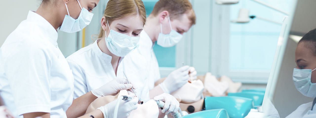5 Top dentistry universities in UK for international students