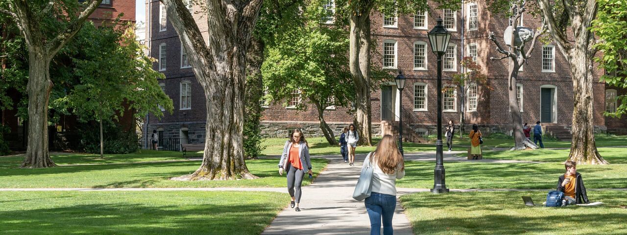 Weekly news roundup: UK unis left in the dark as lockdown eases, and more US colleges will require vaccine